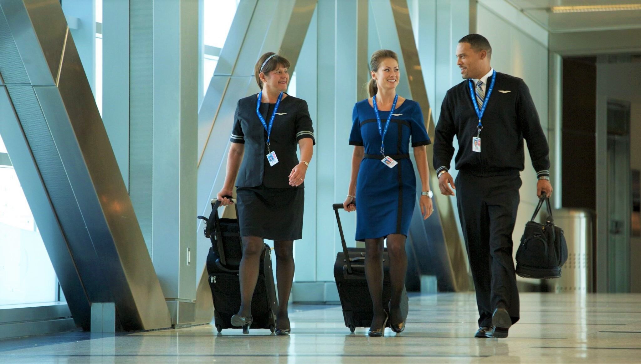 how-to-become-an-air-hostess-complete-guide-to-fly